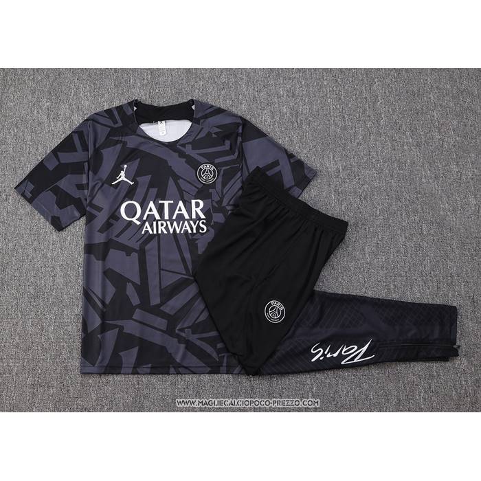 Tuta da Track
 Paris Saint-Germain 22-23 Manica Corta
 Grigio
